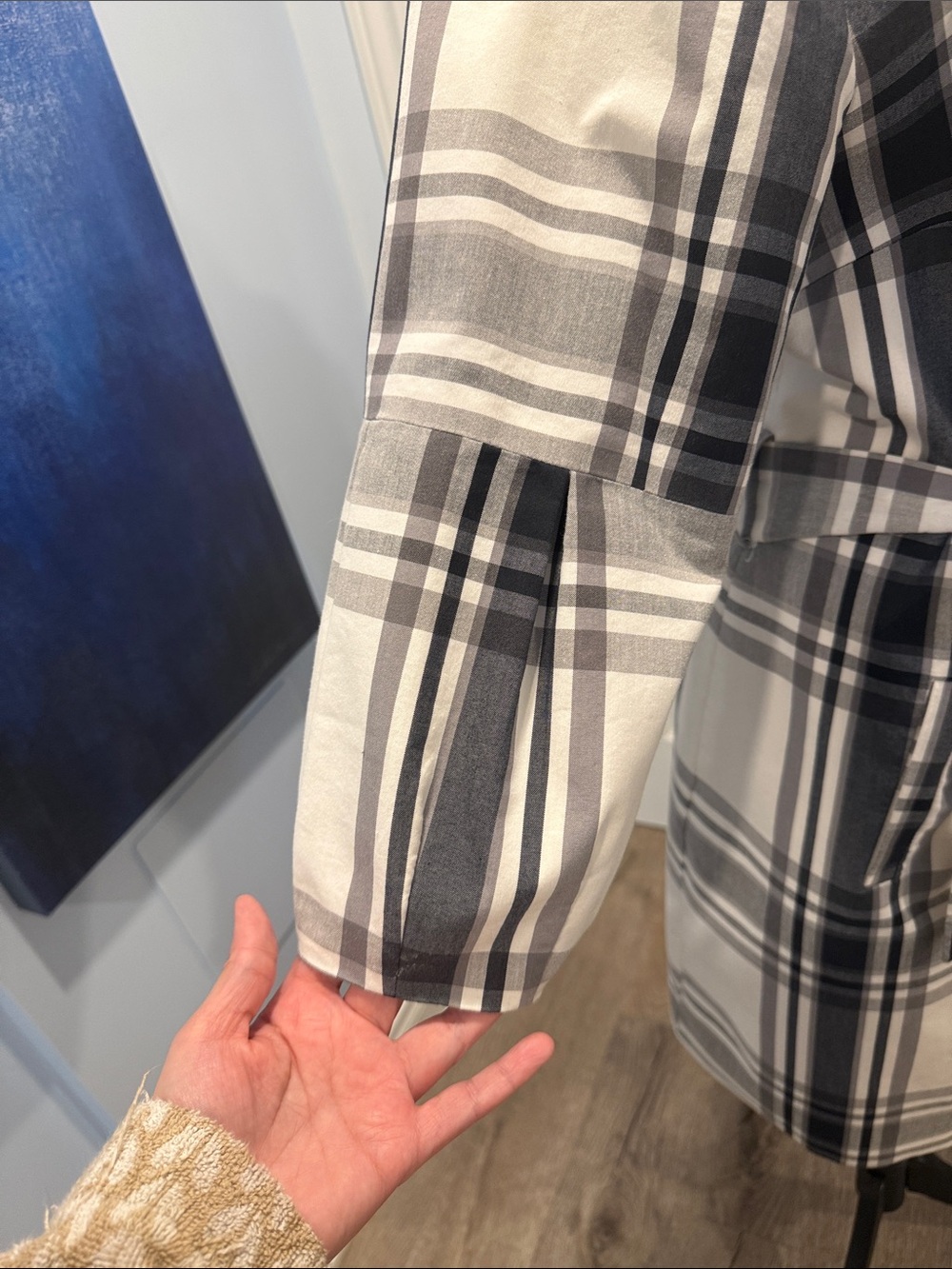 Plaid Belted Trench Coat - White & Black - Picture 2 of 9
